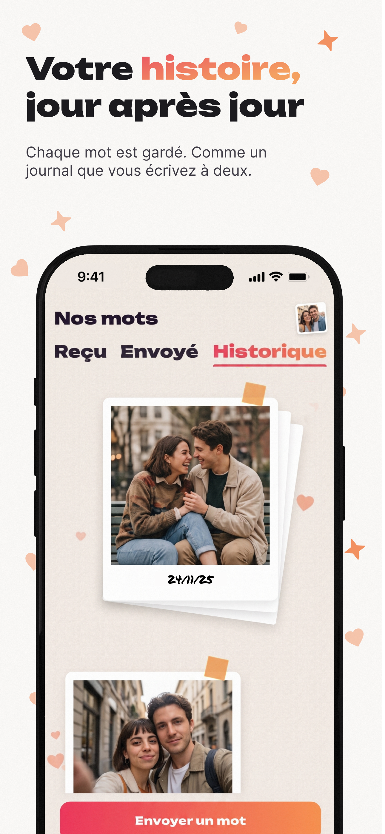 Visuel « Votre histoire, jour après jour — chaque mot est gardé, comme un journal que vous écrivez à deux » : l'écran Historique de BillyDoo avec la pile des petites photos datées du couple